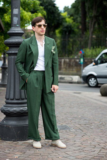 1. Baggy Tailored Suiting 1. Baggy Tailored Suiting - Men's Fashion Trends