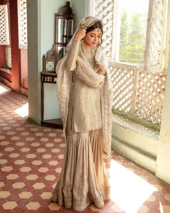 Shimmer Embellished Dresses Bridal Lehenga Trends - Shimmer Embellished Dresses