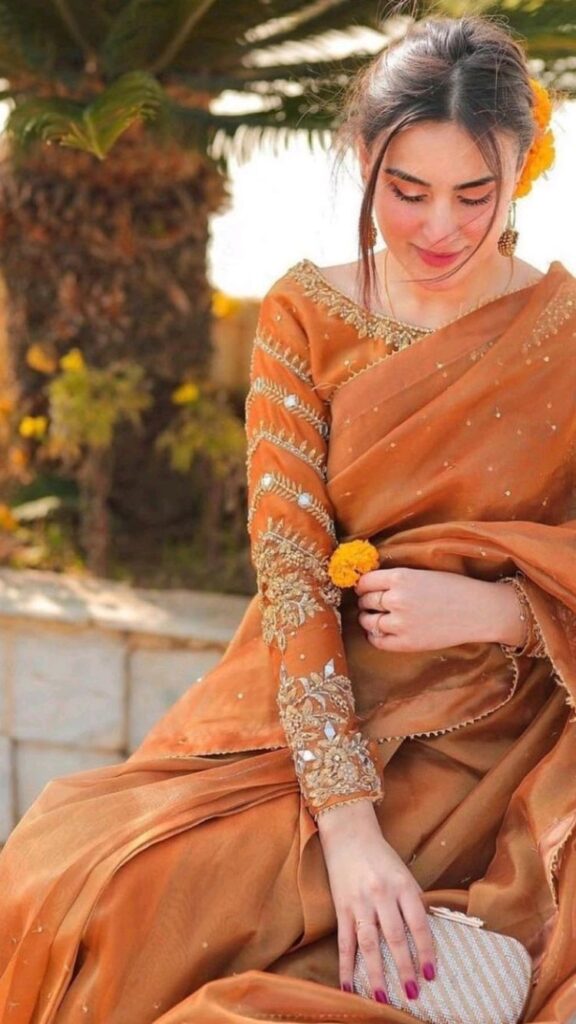 Show-stopping  Indian Guest Wedding Outfit ideas  for Women in 2024