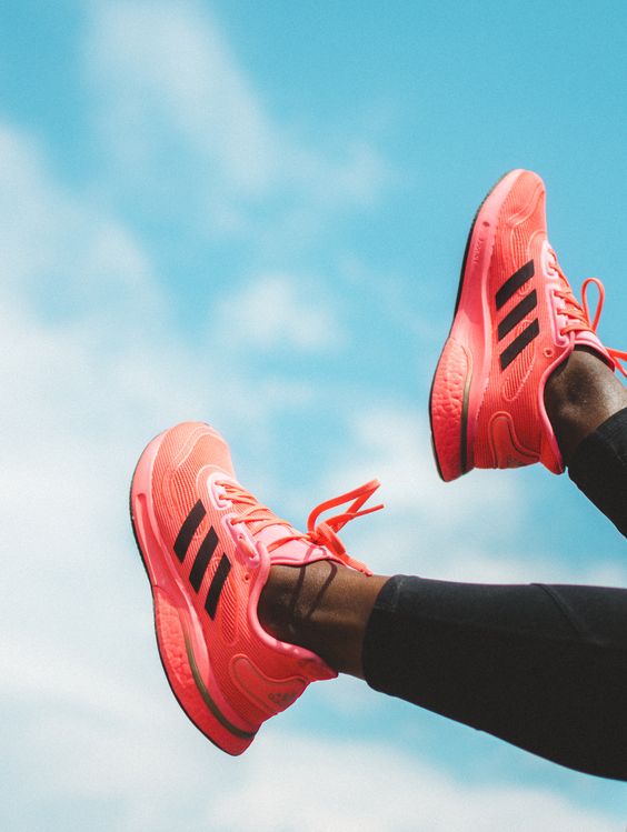 How to Buy the Right Sports Shoes? How to Buy the Right Sports Shoes?
