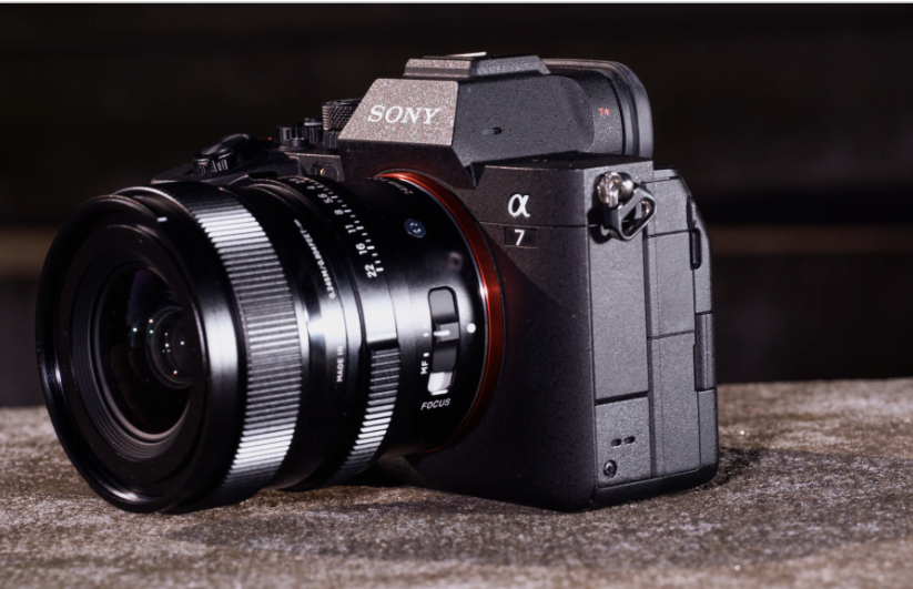 Sony A7 IV Sony A7 IV