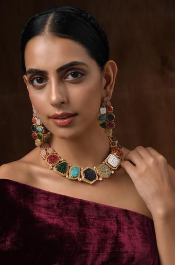 3. Gemstone Jewellery types of jewellery - Gemstone JewelleryÂ