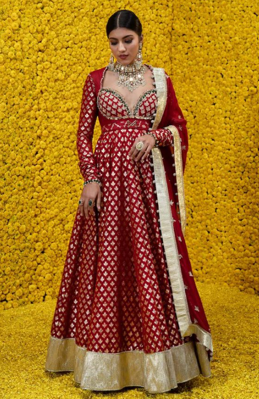 9. A Festive Must-Have: The Appealing Anarkali 9. A Festive Must-Have: The Appealing Anarkali