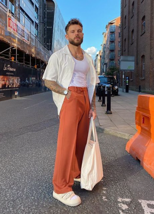 27. Flared Trousers 27. Flared Trousers - Men's Fashion Trends