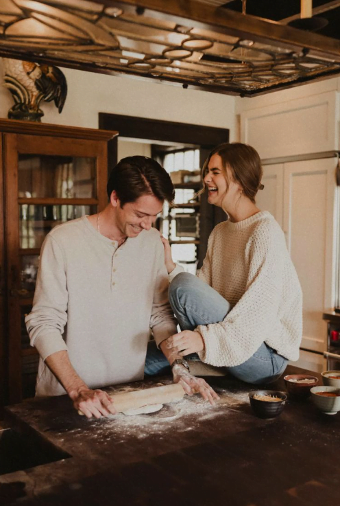 3. Valentine’s Day Outfit Idea For Quality Time at Home 3. Valentine’s Day Outfit Idea For Quality Time at Home