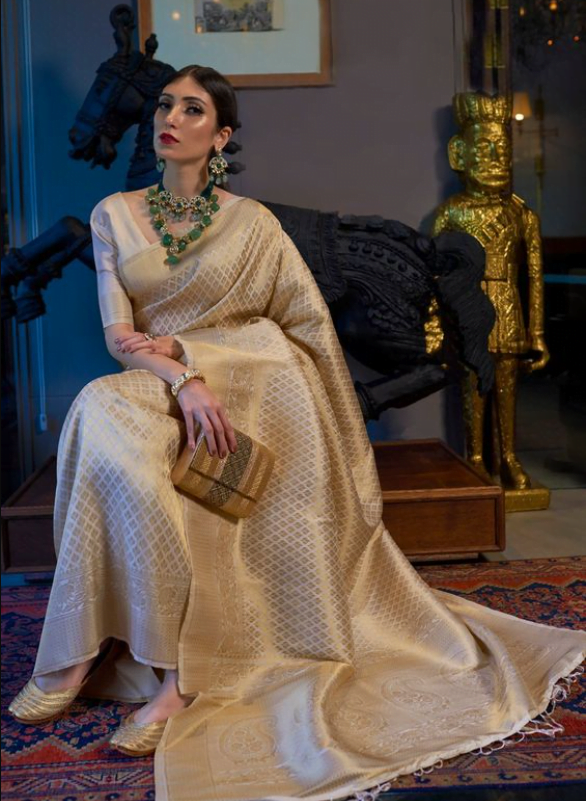 10. Unmatched Charm: Traditional Silk Sarees 10. Unmatched Charm: Traditional Silk Sarees
