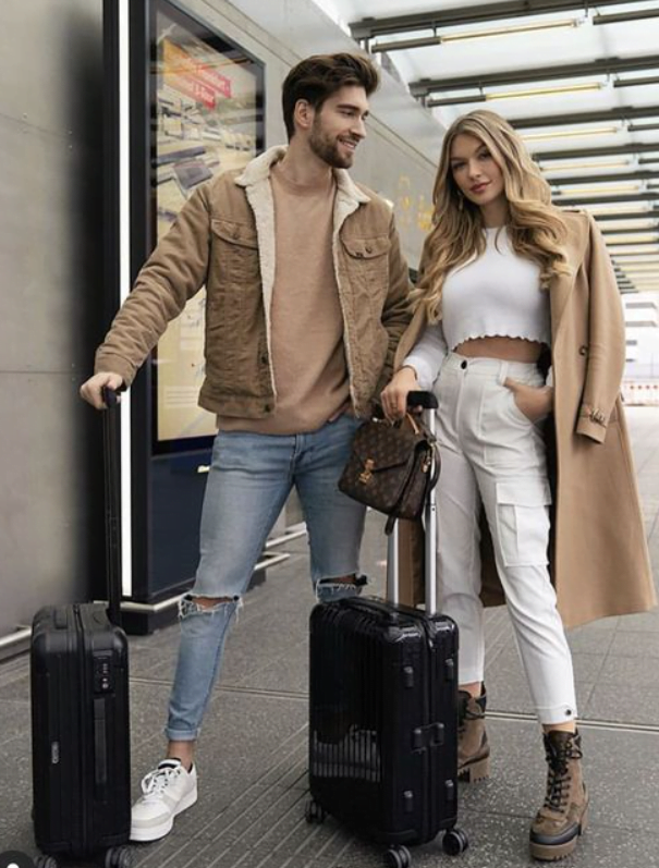 5. Valentine’s Day Outfit Idea For Travelling 5. Valentine’s Day Outfit Idea For Travelling