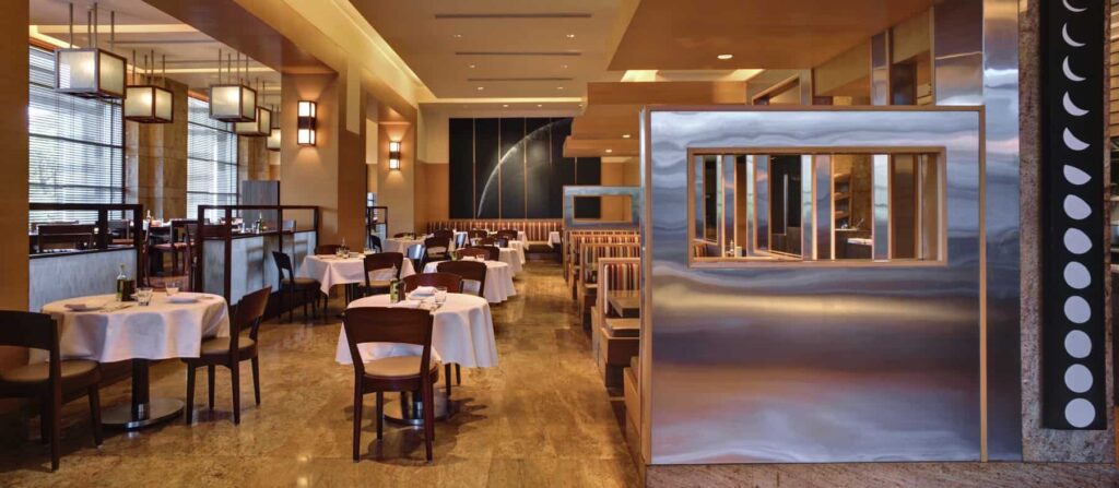 1. Celini - Grand Hyatt 1. Celini - Grand Hyatt - Romantic Restaurants in Mumbai