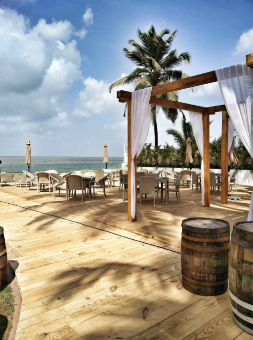 22. Razzberry Rhinoceros, Juhu 22. Razzberry Rhinoceros, Juhu - Romantic Restaurants in Mumbai