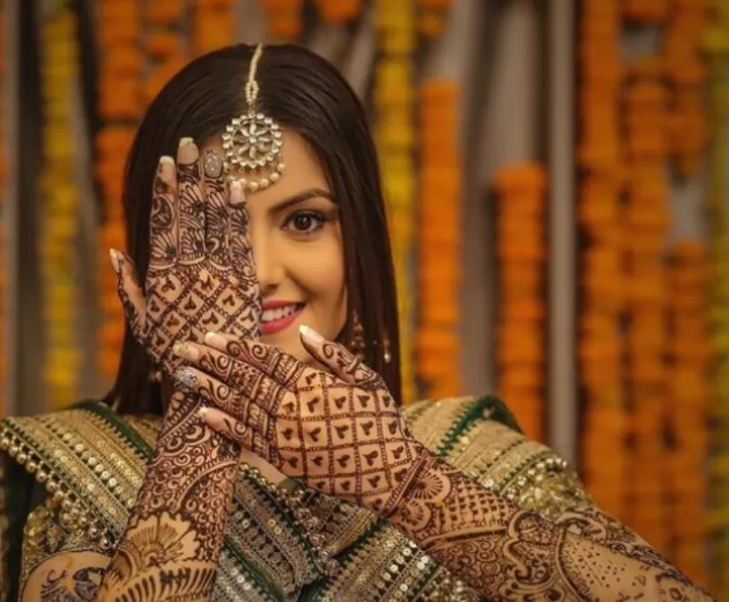 Latest & Easy Full Hand Mehndi Designs for Bride's Special Day. Latest & Easy Full Hand Mehndi Designs for Bride's Special Day.