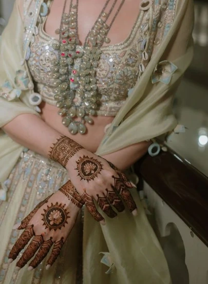 Simple Bridal Mehndi 2 Simple Bridal Mehndi 2