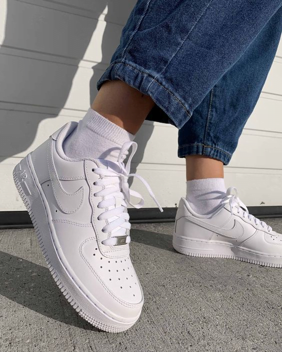 2. Nike Air Force 1 '07 2. Nike Air Force 1 '07