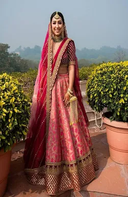 One-Sided Pleated Drape Dupatta