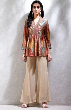 Short Kurti