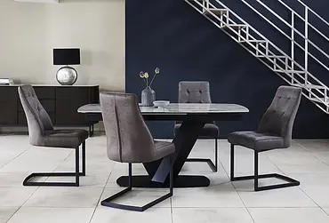 Extendable Dining Table Set