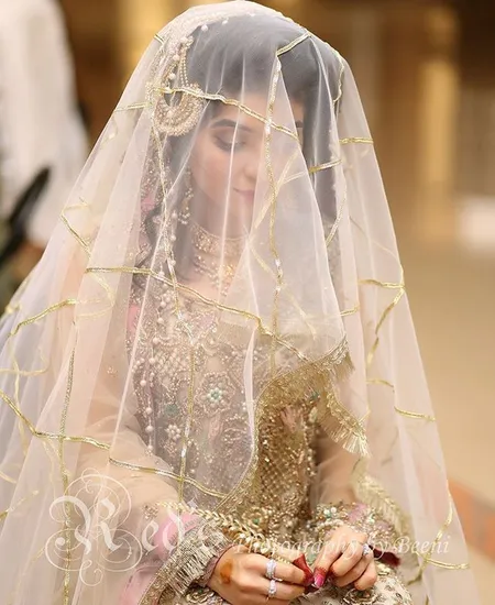 Christian Veil-Style Dupatta Draping -Dupatta ideas for lehenga