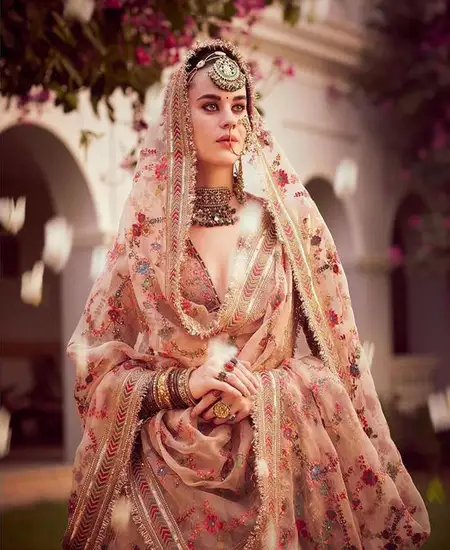 Cowl-Style Lehenga Dupatta - Dupatta ideas for lehenga