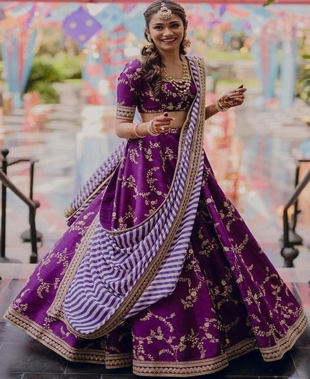 Gujrati Drape Dupatta - Dupatta ideas for lehenga