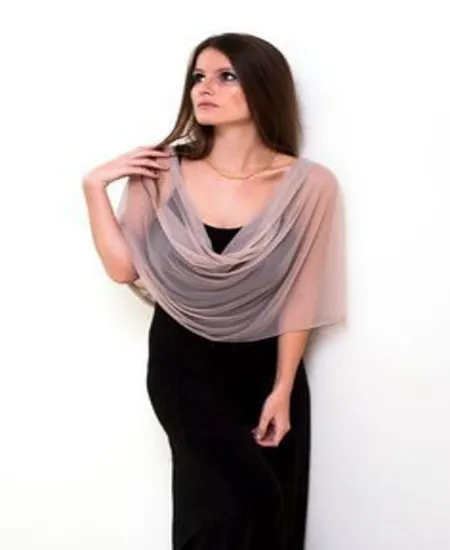 how to style a scarf