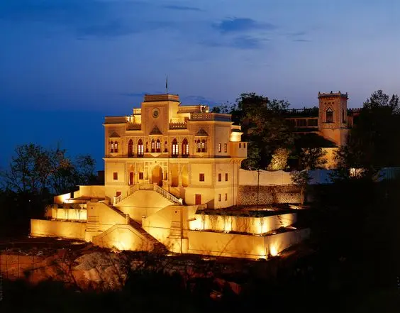 Ananda - Valentine's Day Escapes