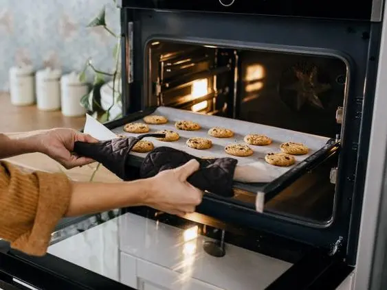 Bake Off - Valentine's Day Celebration Ideas