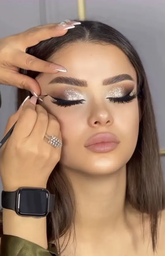 Frosted Glam - makeup look for valentine's day


