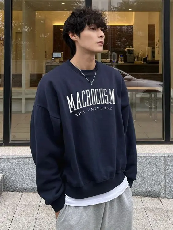 Sweatshirts - Valentine's Outfits For Men