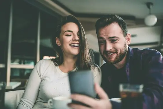 Celebrity Video -  Long Distance Valentine's day Ideas