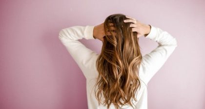 Expert Tips on How to Get Rid of Dandruff